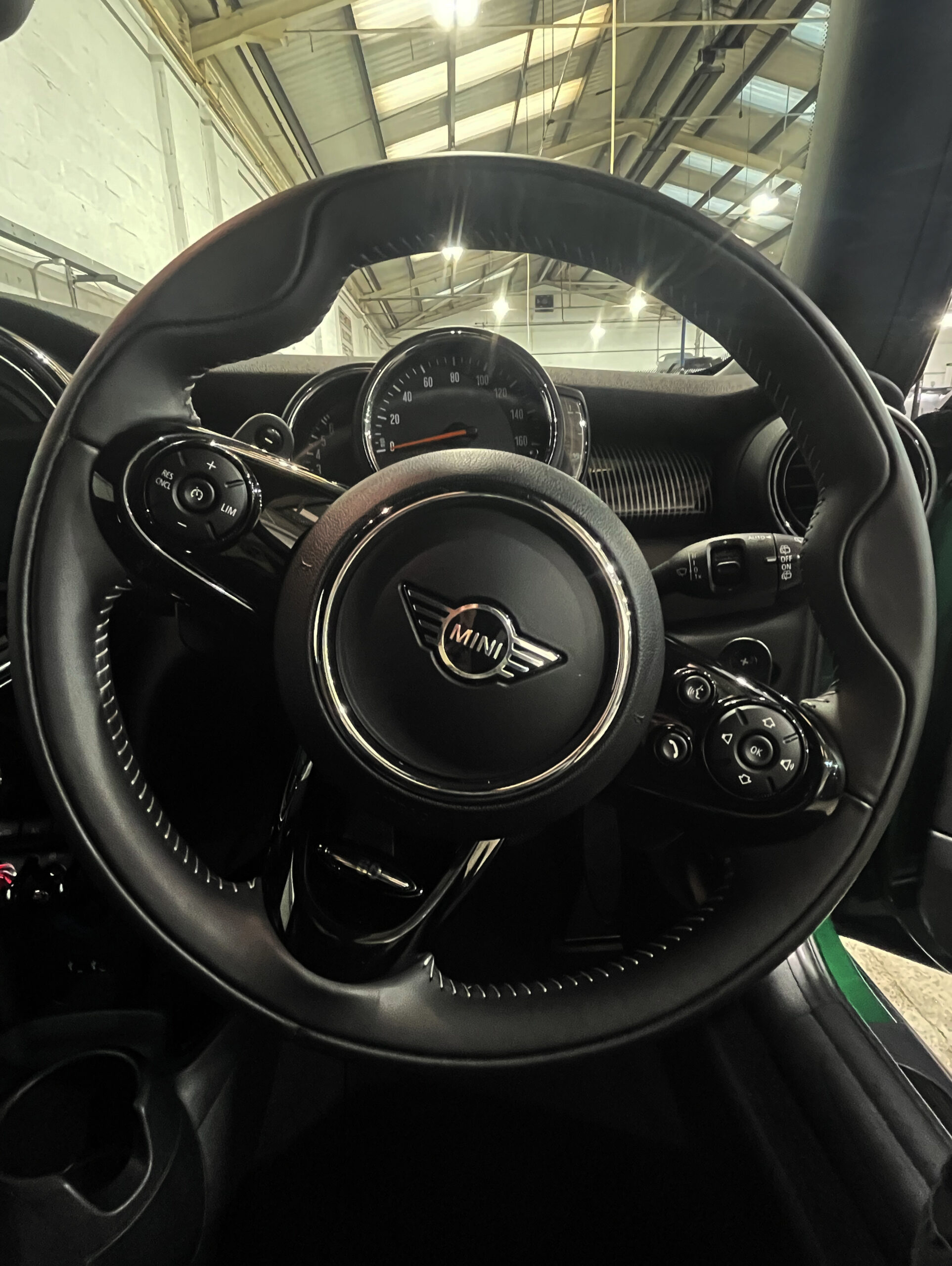 MINI STEERING WHEEL