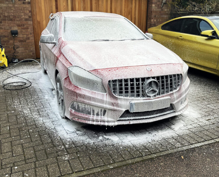 car detailing, exterior, snow foam treeatment, mercedes, sports car